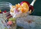 pudim de tapioca fit com granola e fruta fresca