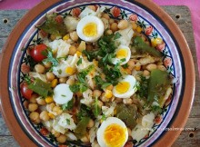 Salada de grão com bacalhau