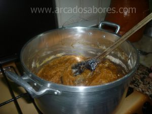 broas de mel alentejanas