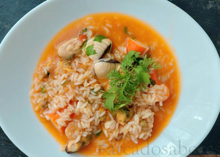 Receita de Arroz de Marisco Rápido, fácil e económico!