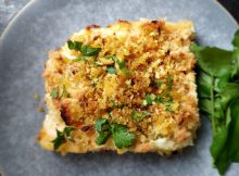 Bacalhau desfiado com Broa