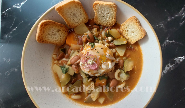 Sopa de Feijão com Massa antiga, coo se faz no Alentejo